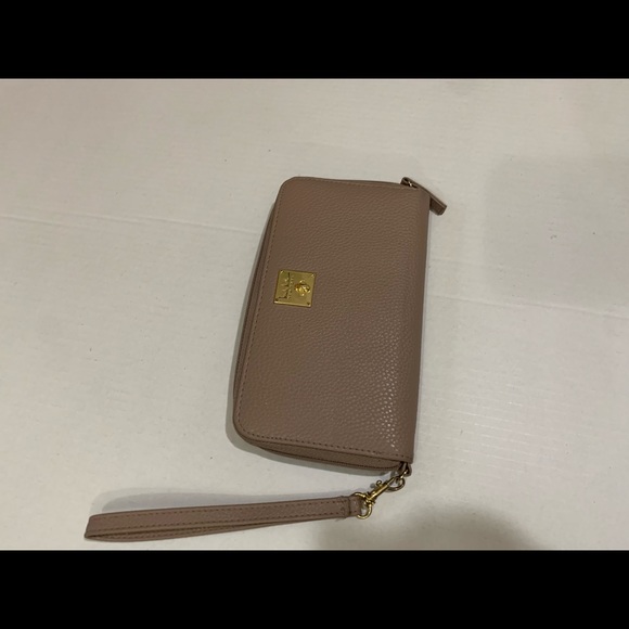 Nicole New York - Picture 7 of 7